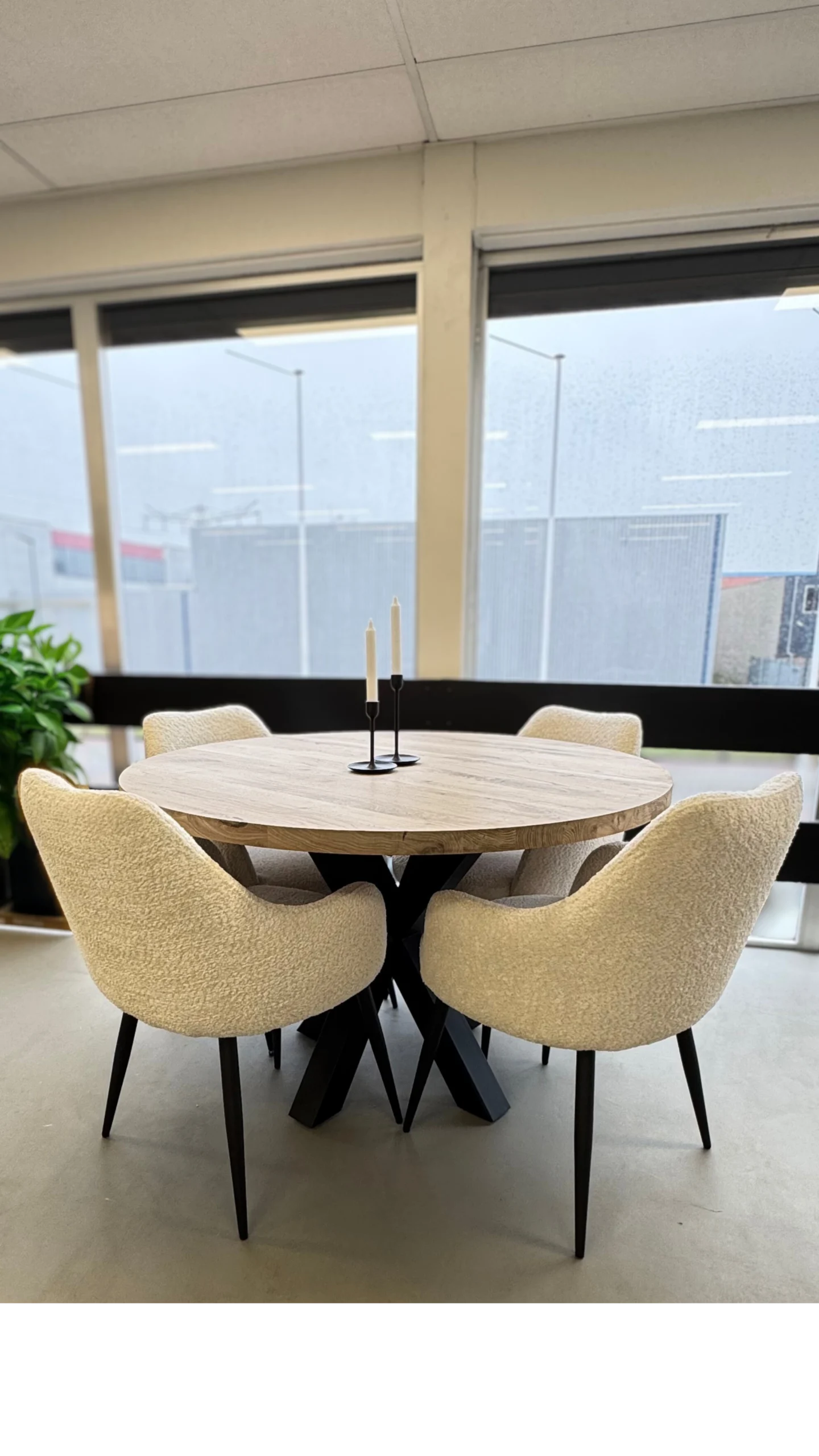 Tafelblad rond – Massief eiken – 40 mm (rechte rand) - Afbeelding 3